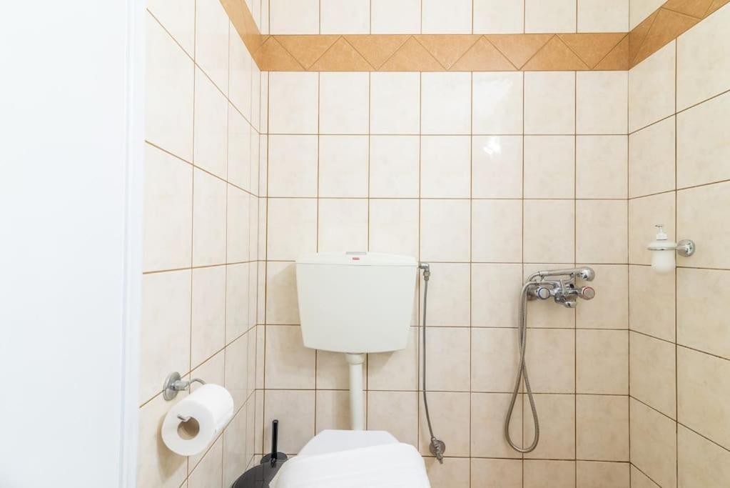 Urban Apt Next University 4 イラクリオン エクステリア 写真
